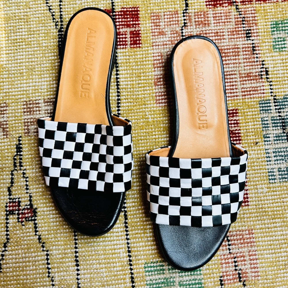 Almanaque (Lisa Says Gah) Checkerboard Slides
